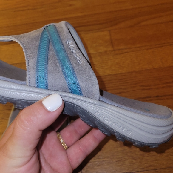 Columbia Blue Gray Omni-Grip Sandal sz. 9 - Picture 8 of 8